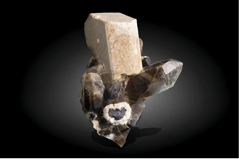 منبع تصویر: GIA – Colored Stones Unearthed (تابستان 2025) | © GIA.edu 2025 – تمام حقوق محفوظ است